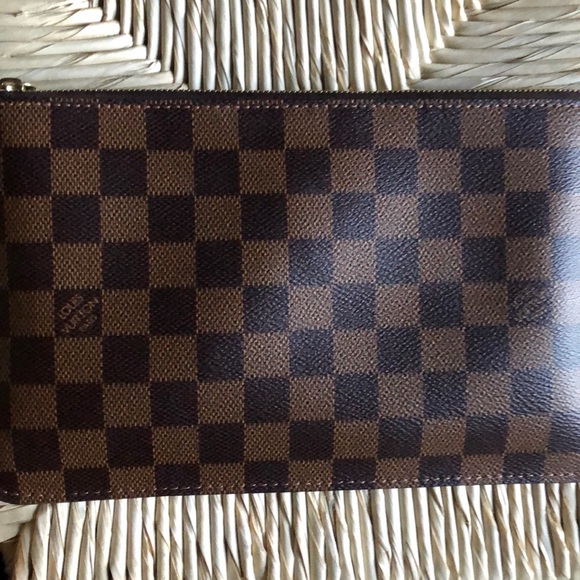 Louis Vuitton Wristlet - Picture 3 of 6